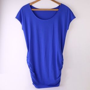Lucy Women’s Yoga Girl Tunic in Sapphire Blue EUC